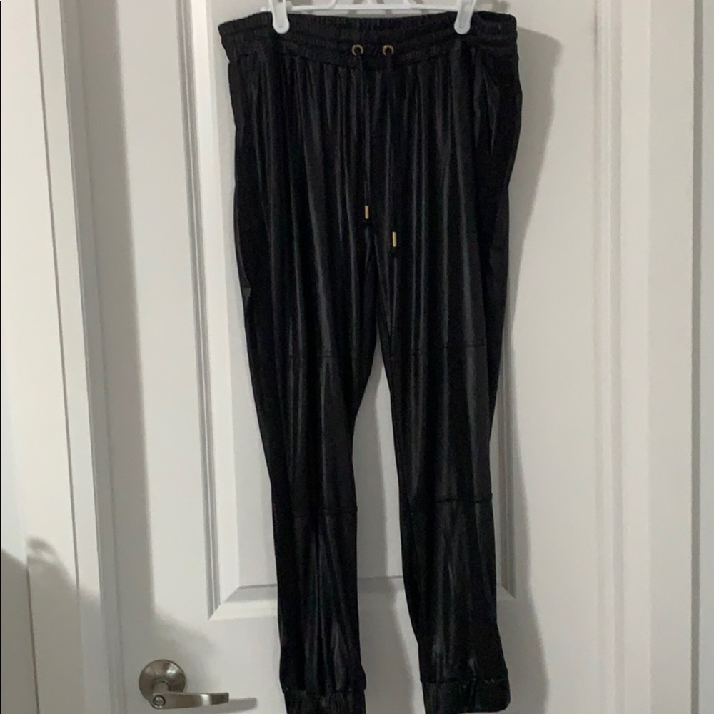 Never worn BEBE Pants